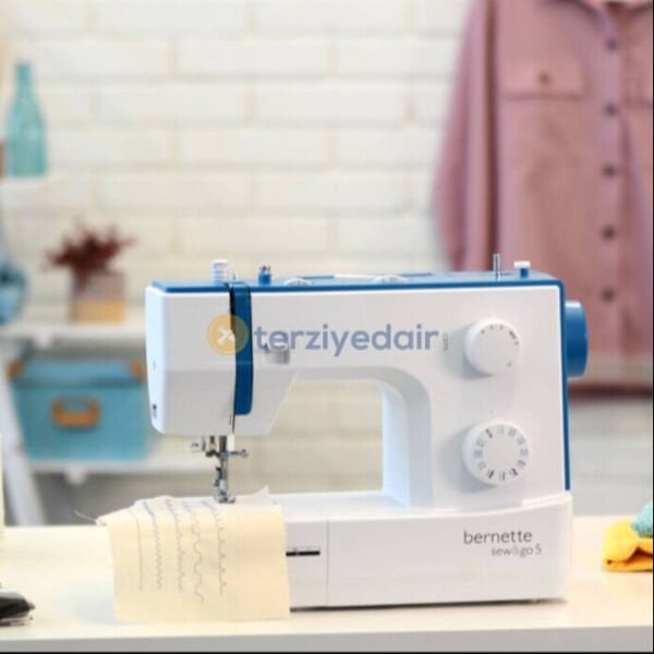 Bernette Sew&go 5
