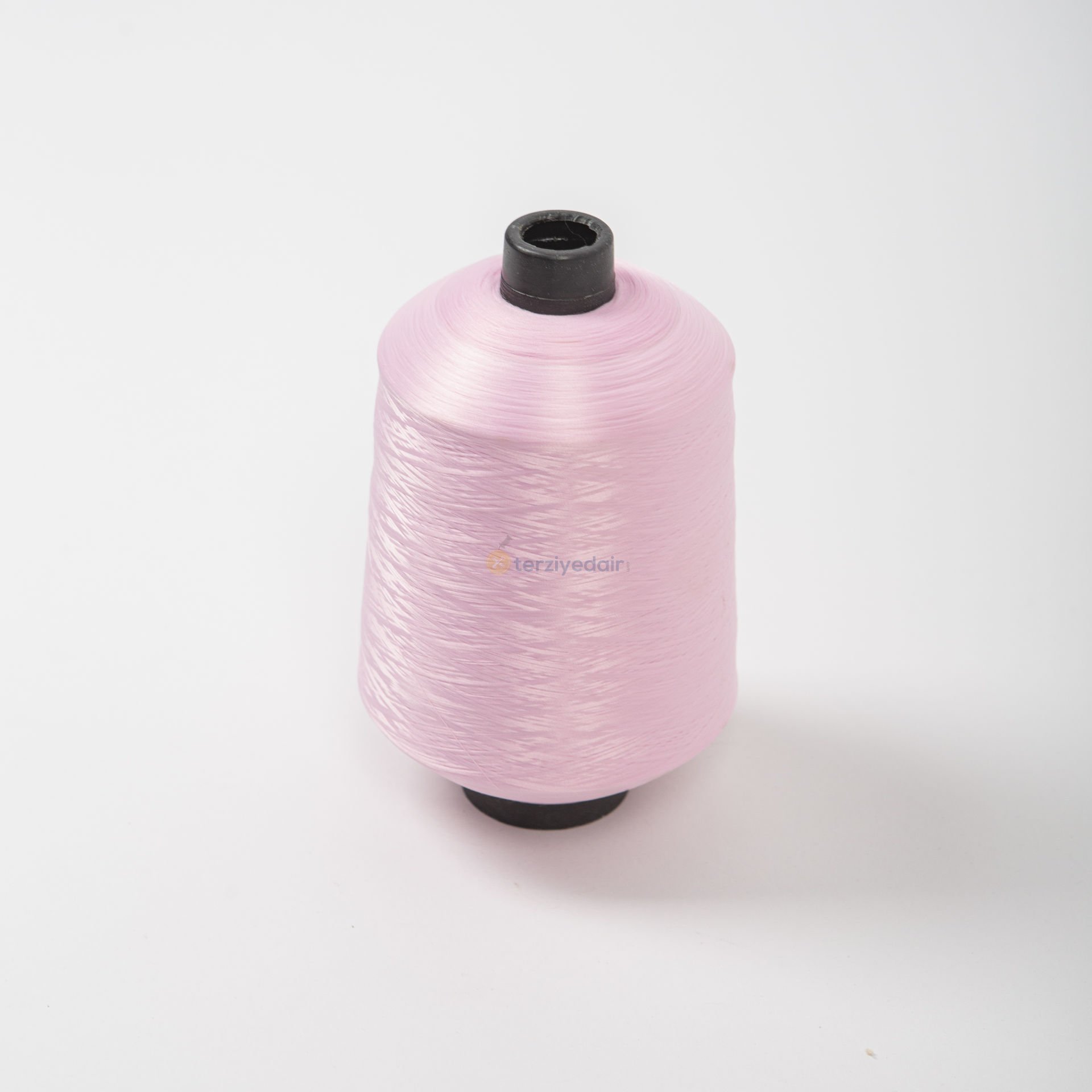 Pembe Sanayi Tipi Overlok İplik